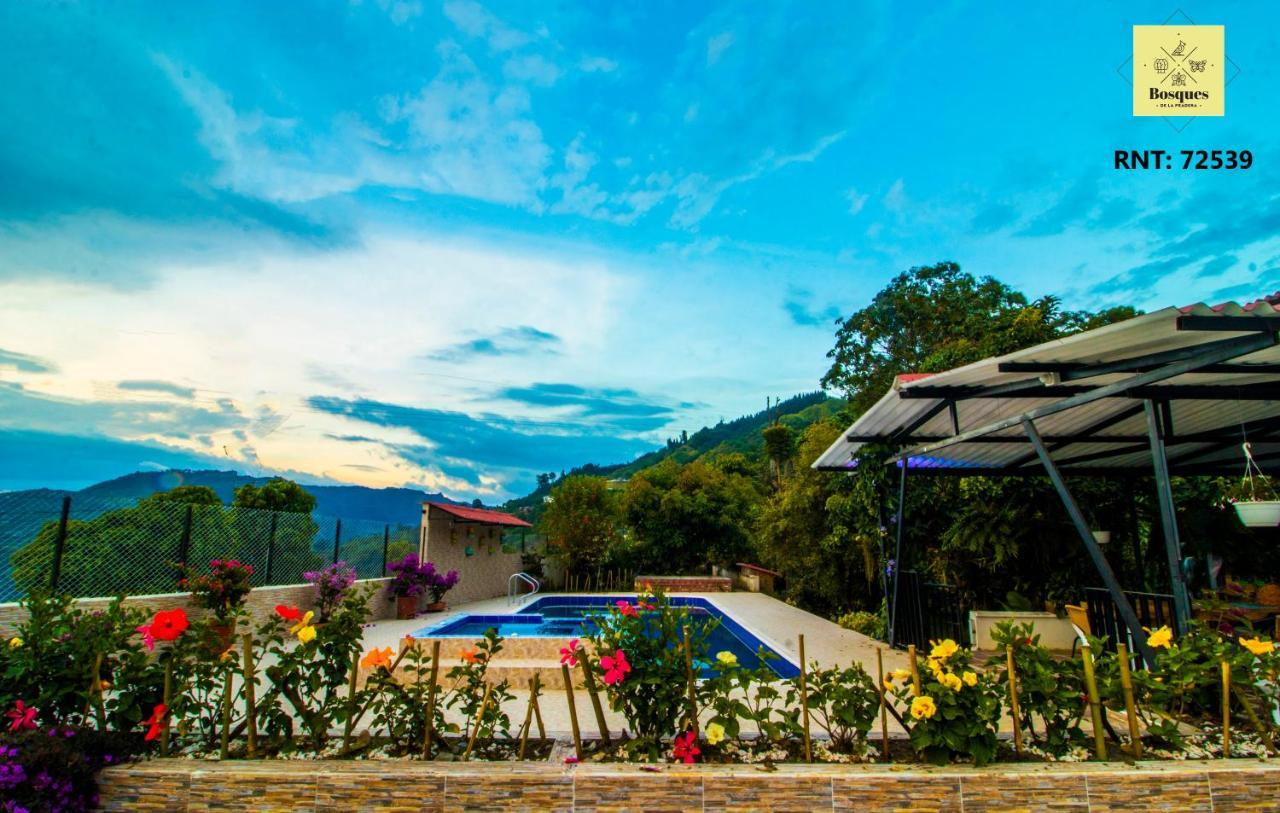 Bosques De La Pradera Hotel La Linda Eksteriør billede